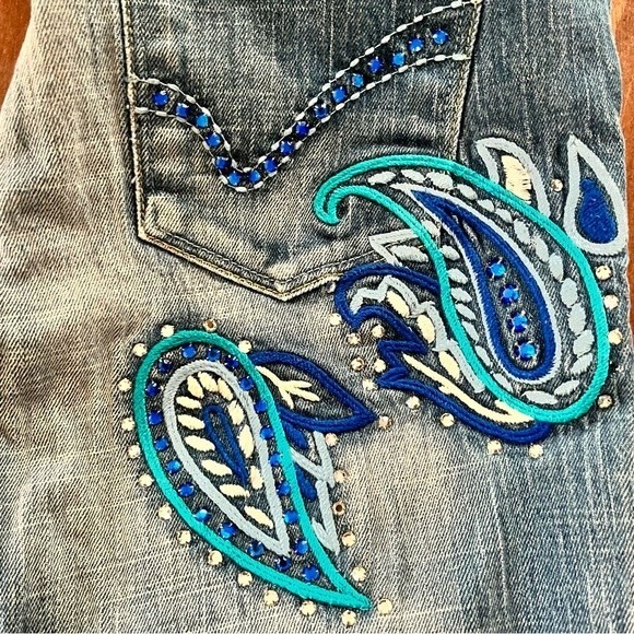 PEOPLE FOR PEACE BOHO PAISLEY EMBROIDERED LOW RISE BOOTCUT JEANS SIZE 30 - Picture 9 of 13